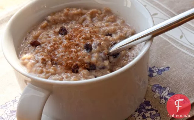 Aveia Cortada Em Aço Com Xarope De Bordo, Groselha E Coco