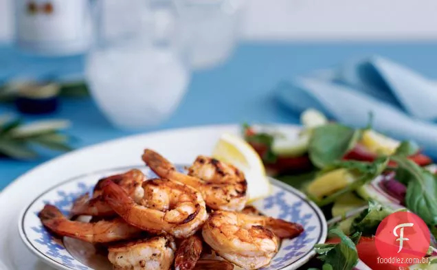 Camarão frito com limão e Ouzo