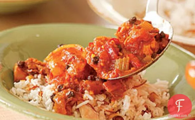 Frango E Camarão Ragoût Com Especiarias De Curry