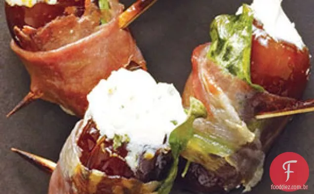 Datas Com Queijo De Cabra Embrulhado Em Prosciutto