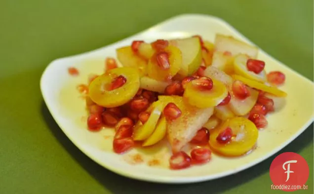 Pêra Asiática, Encontro Fresco, E Salada De Romã