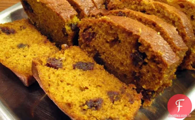 Pão De Abóbora Com Tâmaras