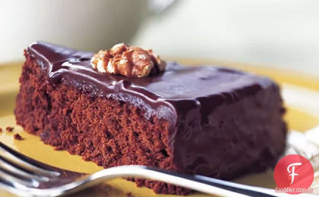 Bolo De Chocolate E Nozes
