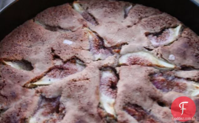 Bolo De Figo E Noz