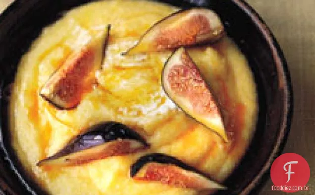 Polenta De Café Da Manhã Com Figos E Mascarpone