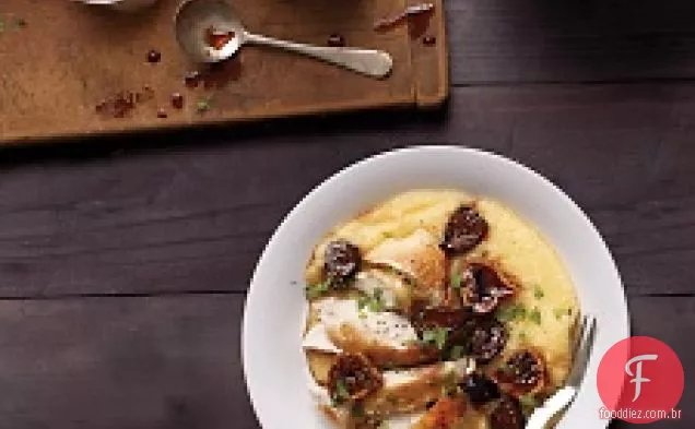 Frango assado com Polenta e figos balsâmicos escalfados