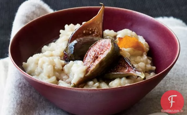 Leite de soja-Pudim de arroz Arborio com figos escalfados