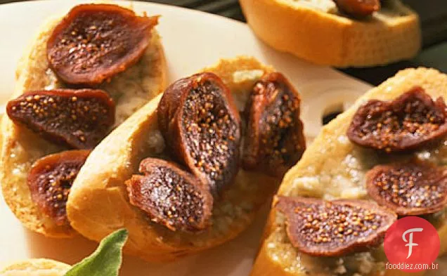 Crostini com mel, Gorgonzola e figos