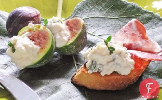 Figo E Feta Crostini