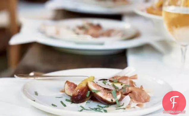 Figos e Prosciutto com hortelã e parmigiano Raspado-Reggiano