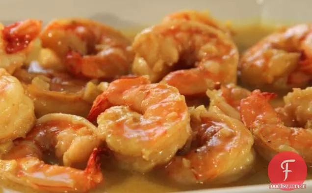 Camarão Com Curry De Coco
