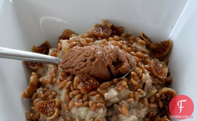 Aveia Com Banana, Figos E Manteiga De Amêndoa