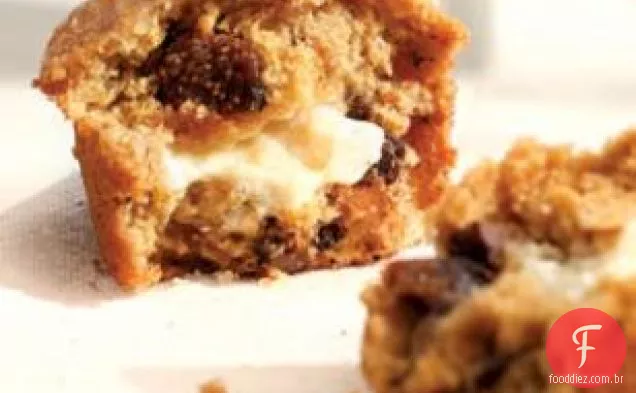 Muffins de Figo recheados com queijo de mel e cabra