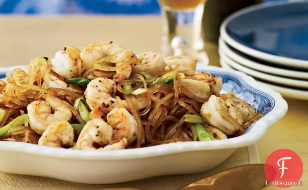 Camarão Sichuan Pan-grelhado com macarrão de feijão mungo