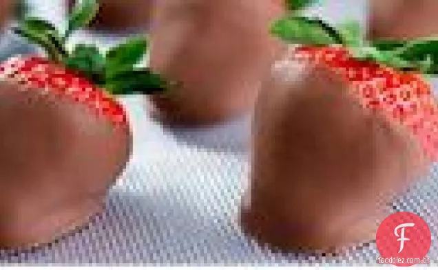 Morangos Cobertos Com Chocolate