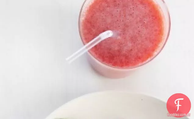 Smoothie de morango e toranja