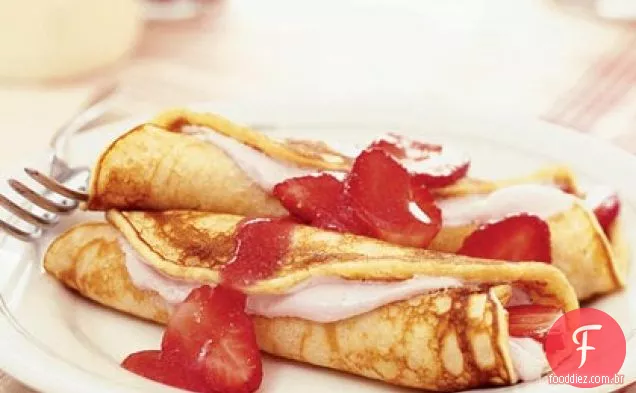 Roll-ups da panqueca da morango
