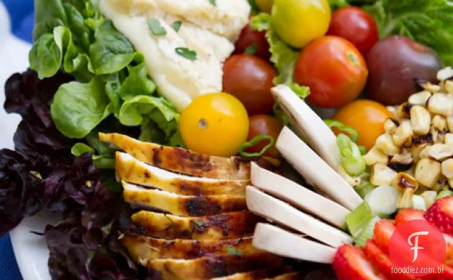Salada De Frango Grelhado Com Vinagrete De Morango