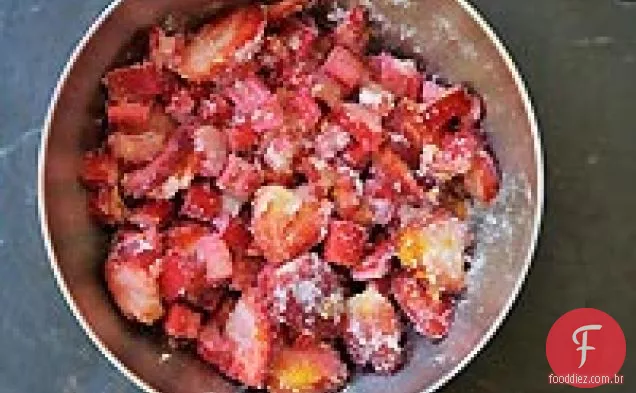 Torta De Ruibarbo De Morango