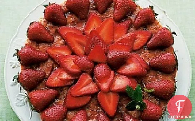 Amêndoa Macaroon Galette Com Morangos