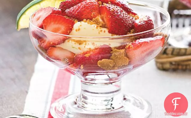 Cheesecake De Morango de forma livre