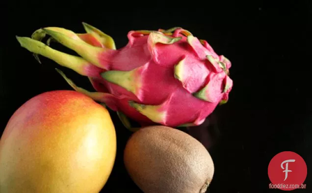 Ensalada de Pitaya, Kiwi, y manga (fruta do dragão, Kiwi e Mang