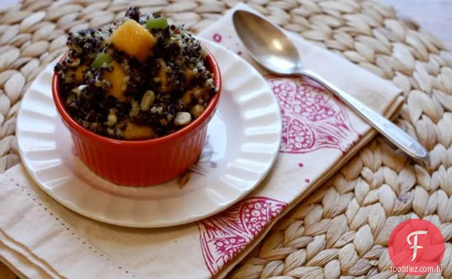 Salada De Manga De Feijão Preto Quinoa