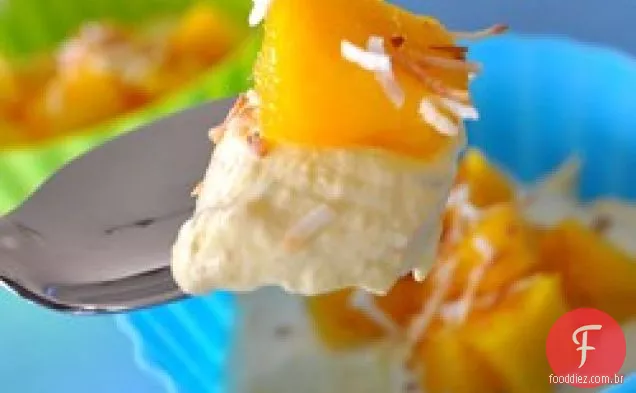 Copos De Mousse De Manga Tropical