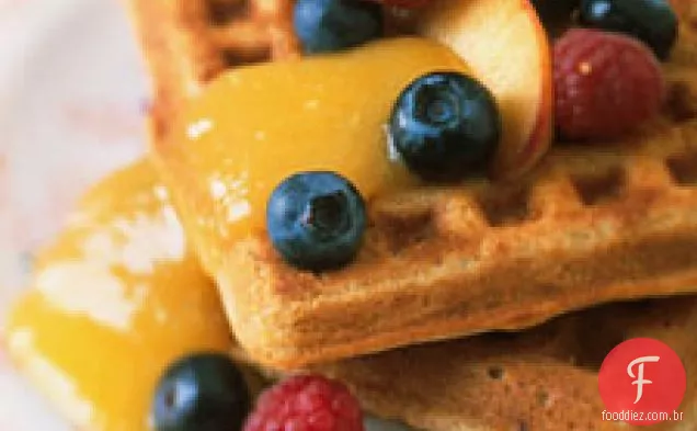 Waffles de aveia e trigo integral com molho de Manga