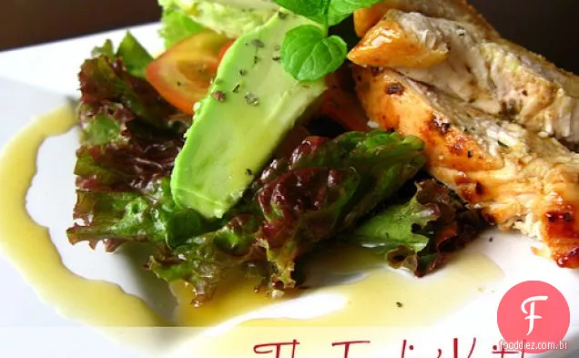 Salada De Frango Com Molho De Manga