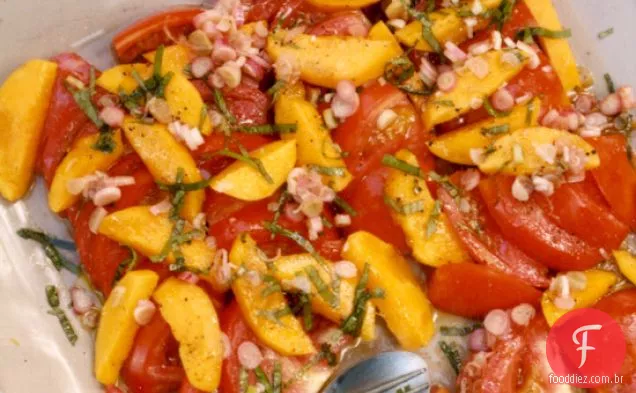 Salada picante de tomate e manga