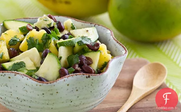 Salada De Feijão Preto De Manga