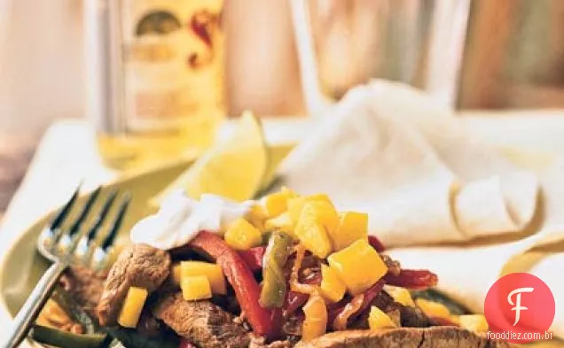 Fajitas de porco com manga