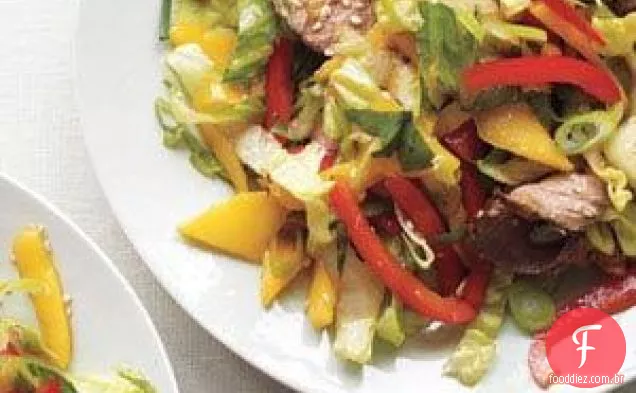 Salada De Bife Asiático Com Manga