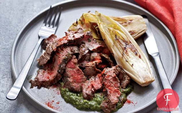 Bife de saia grelhada com Salsa Verde