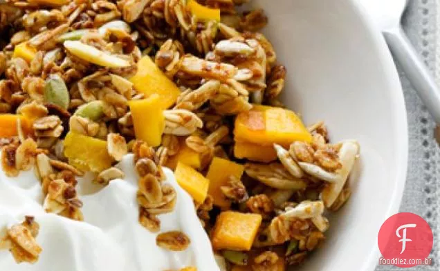 Granola De Manga-Agave Com Iogurte Grego