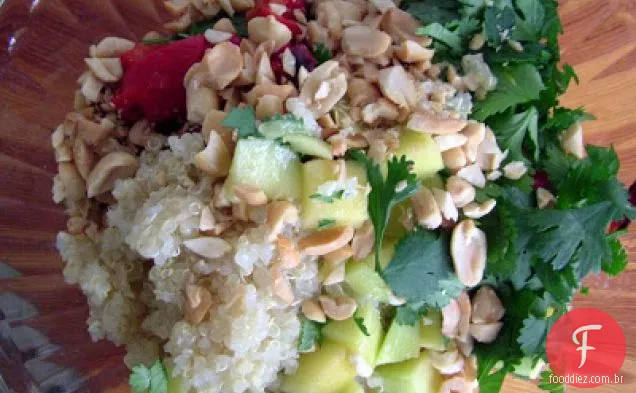 Quinoa Com Manga E Iogurte Com Curry