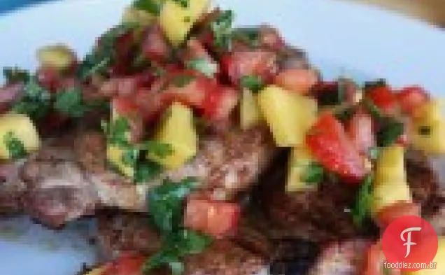 Costeletas De Porco Com Rub Caribenho E Salsa De Manga