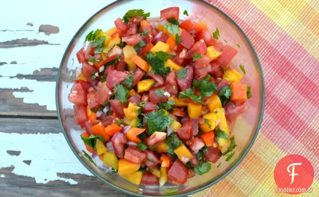 Tomate Fresco E Salsa De Manga