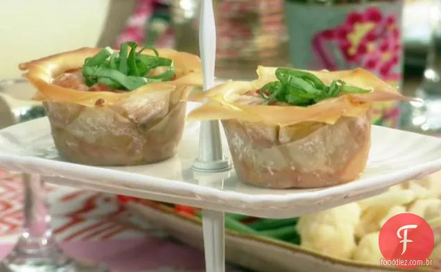 Lasanha Cupcakes com salsicha e manga Chutney