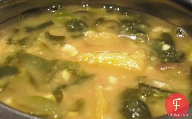Sopa De Manga, Espinafre E Lentilha-Palak Dal Com Mangas