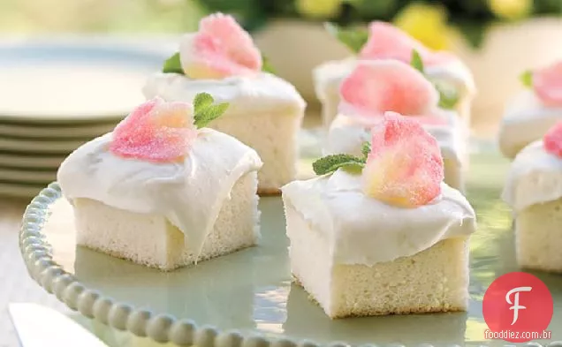 Heavenly Angel Food Cake