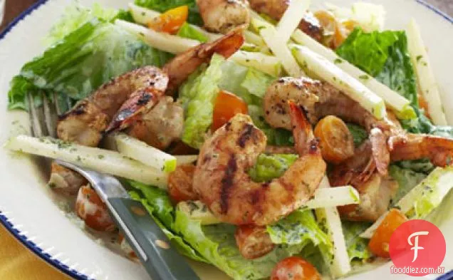 Camarão com maçã-salada de tomate