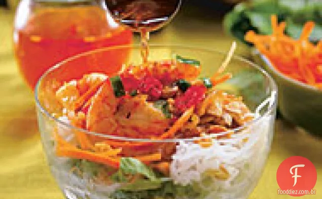 Salada de macarrão vietnamita com camarão Capim-Limão
