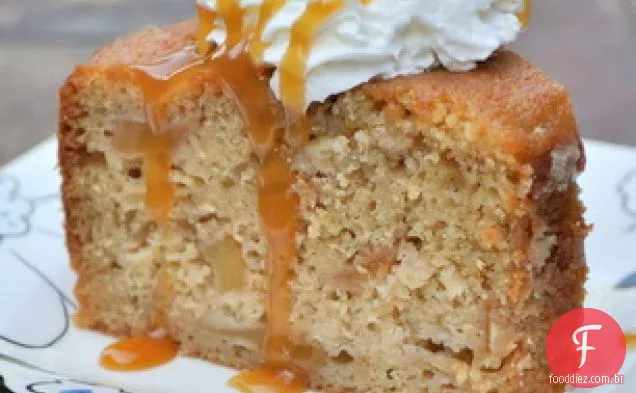Maple Apple Ginger Cake