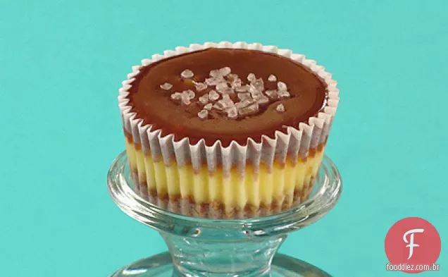 Chávenas De Cheesecake De Caramelo Salgado
