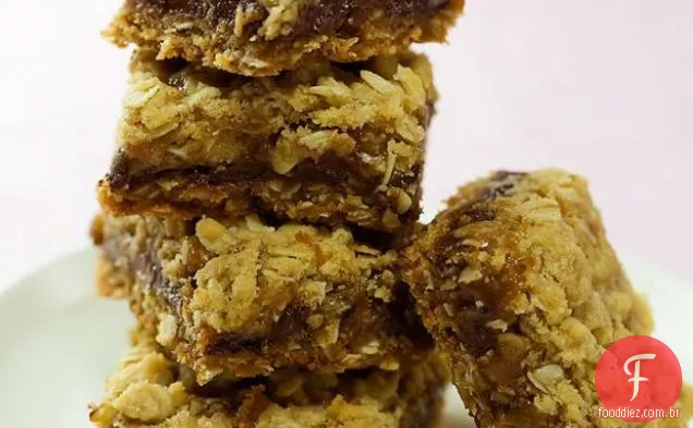 Chocolate Caramel Oatmeal Bars