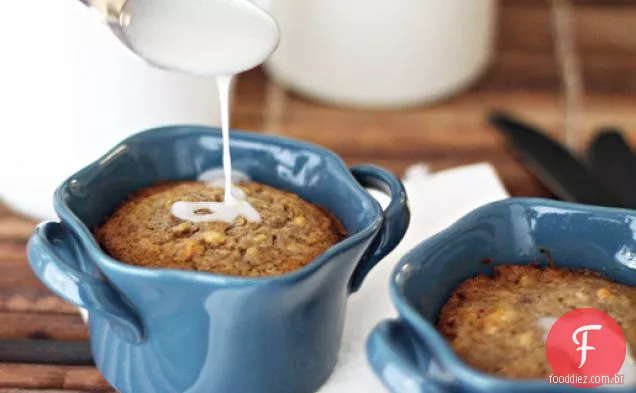 Pão De Banana De Avelã Caramelo Com Glacê Doce