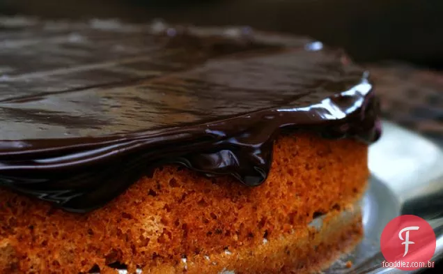 Bolo De Manteiga Marrom Avelã