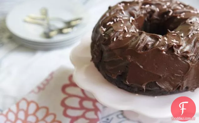 Bolo Bundt De Chocolate Com Cerveja De Raiz
